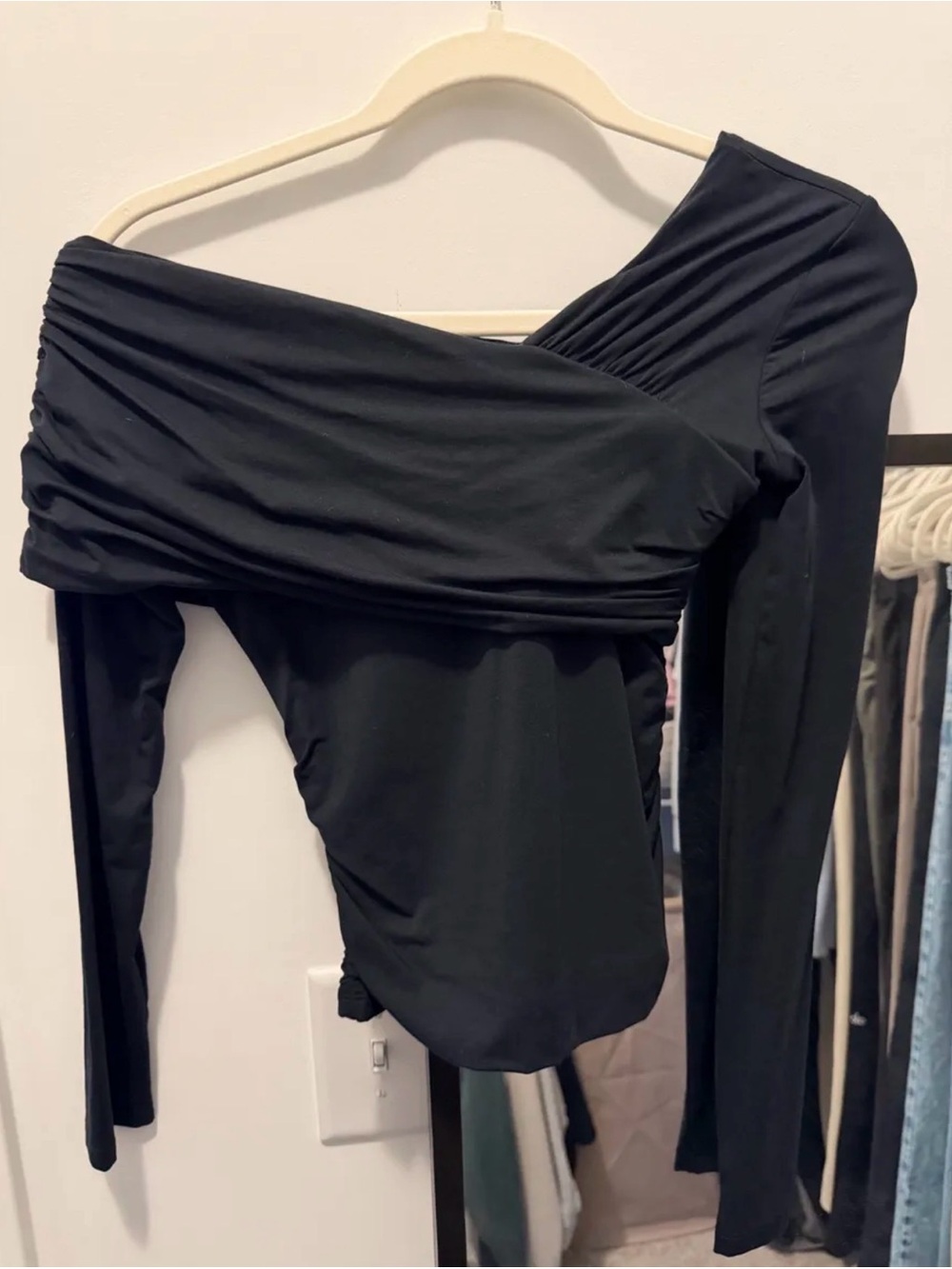 Abercrombie One-Shoulder Long Sleeve Black Top